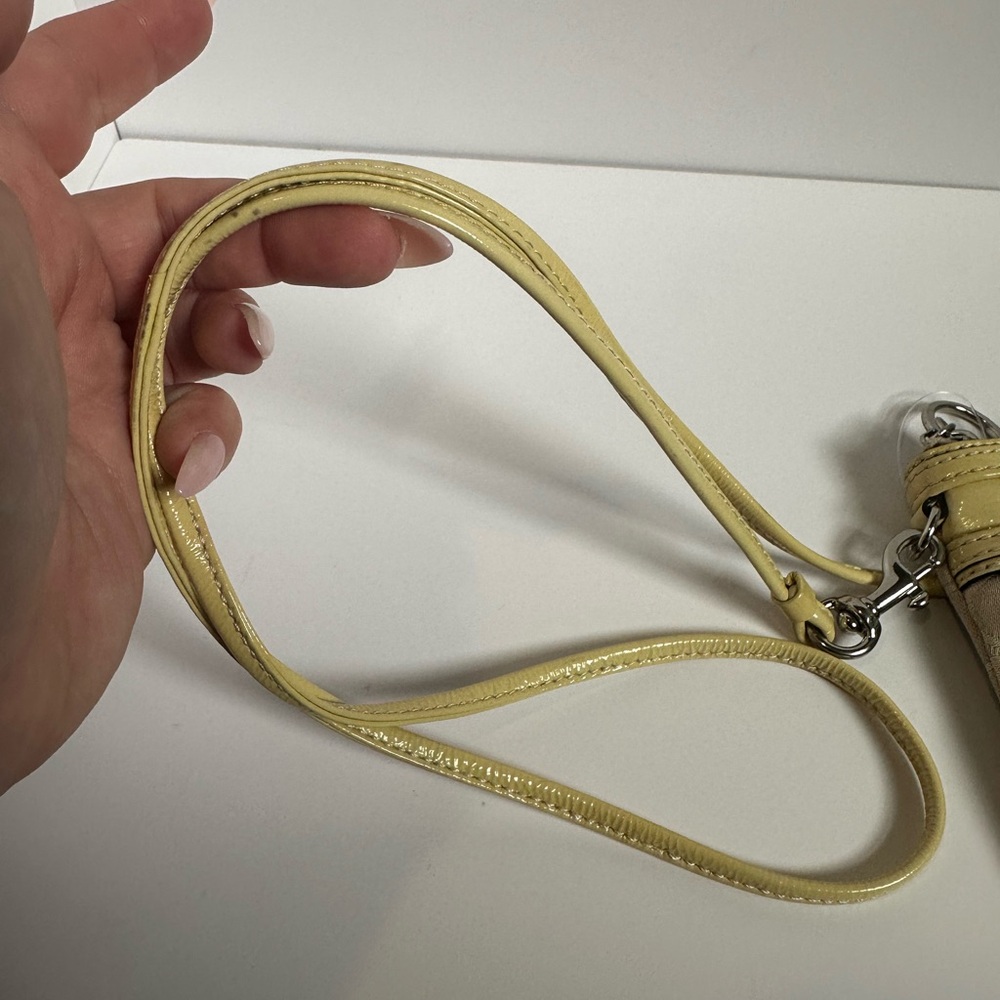 Coach Poppy Y2K Yellow Leather and Khaki Jacquard Signature Mini Crossbody - EUC - Picture 14 of 17